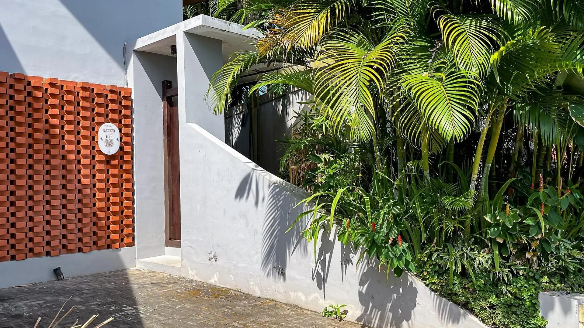 Dancing Hana Villa Nusa Dua - 1 Bedroom Villa With Sharing Pool Minimum Stay 2 Nights Nusa Dua (Bali)