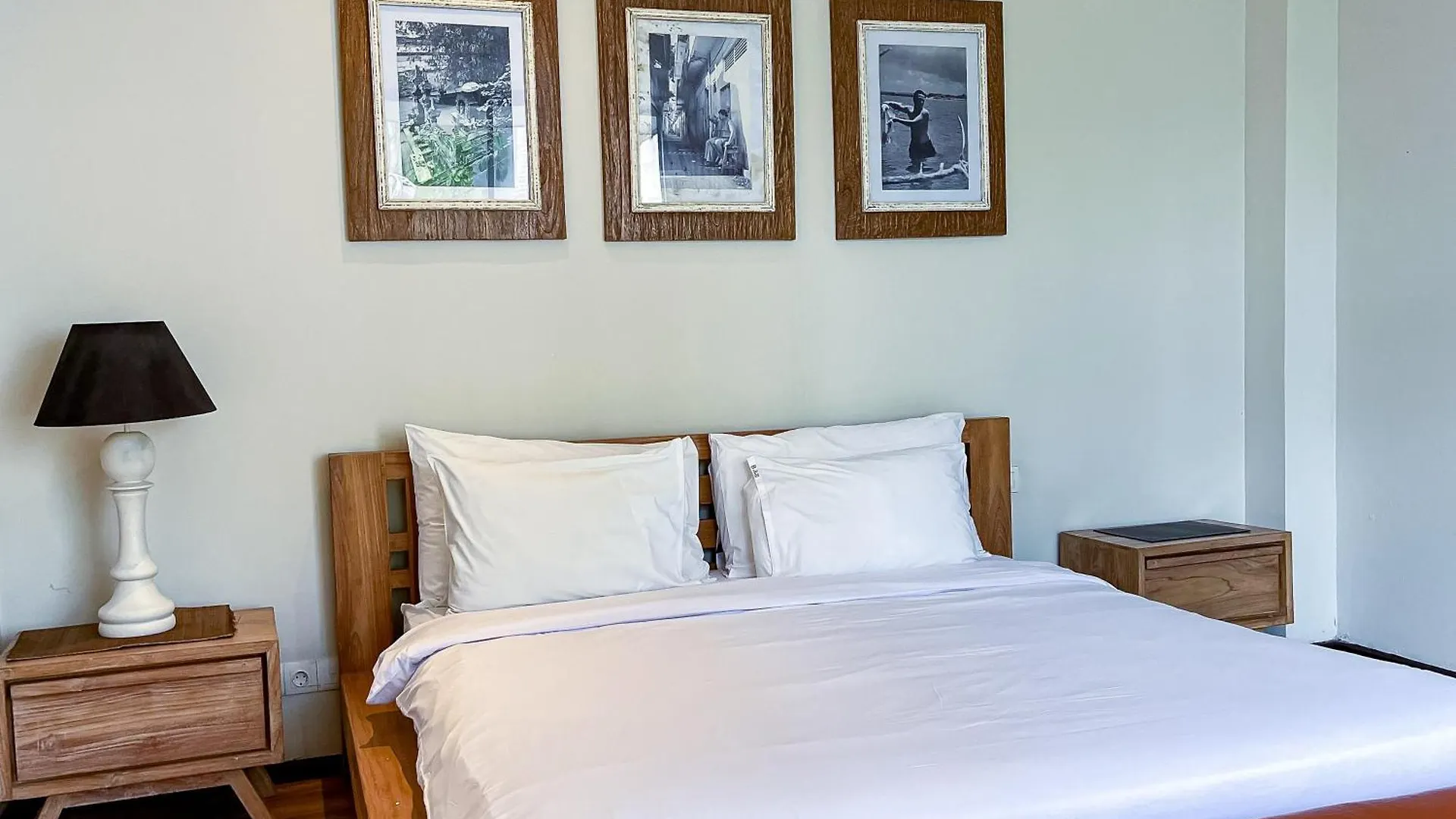 Dancing Hana Villa Nusa Dua - 1 Bedroom Villa With Sharing Pool Minimum Stay 2 Nights